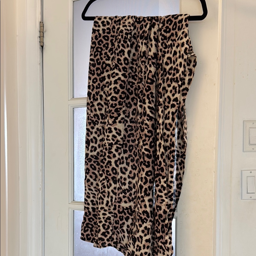 Chic Animal Print Midi Skirt